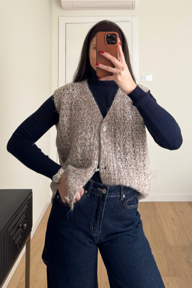 Gilet con bottoni gioiello