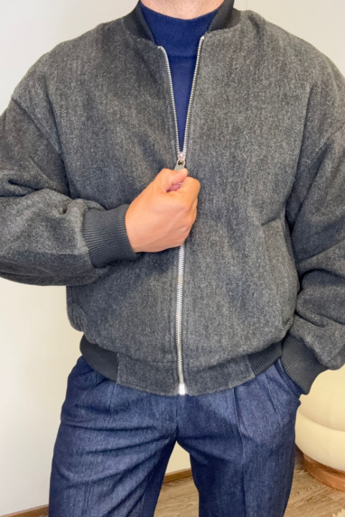 MAN Bomber con elastico