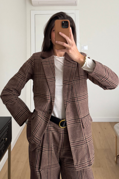 Tailleur macro check