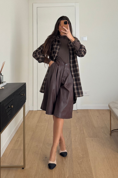 TWENTY Maxi bermuda in ecopelle