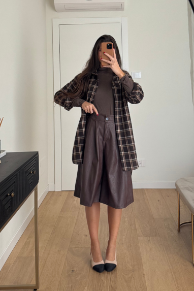 TWENTY Maxi bermuda in ecopelle