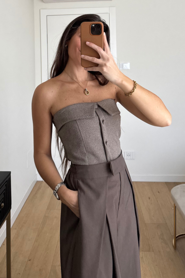 TWENTY Top smanicato spigato