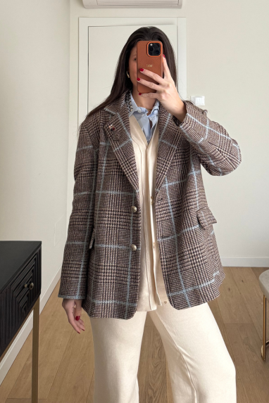 Giacca macro check contrasto azzurro