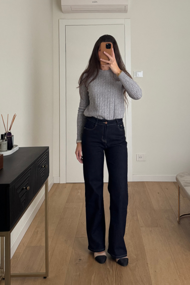 Jeans dritto vita medio alta