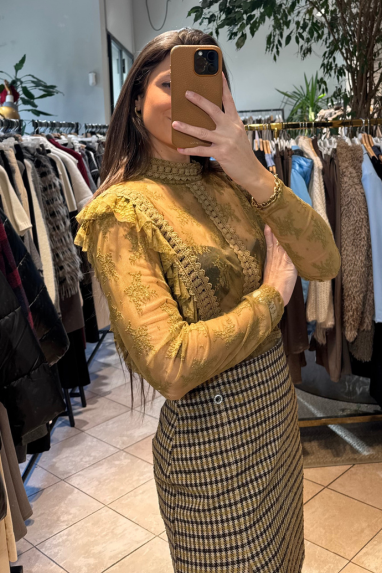 ECO Blusa pizzo con rouges