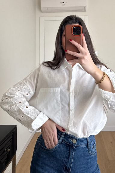 Camicia con lavorazione