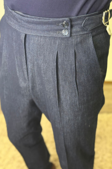 MAN Pantalone effetto jeans