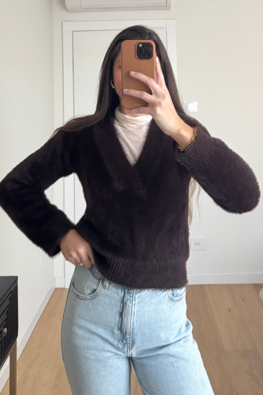 Maglia "peluche" scollo a V