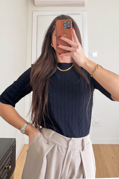 Maglia in filo con trecce