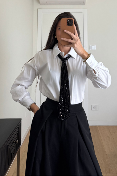 Camicia con cravatta paillettes