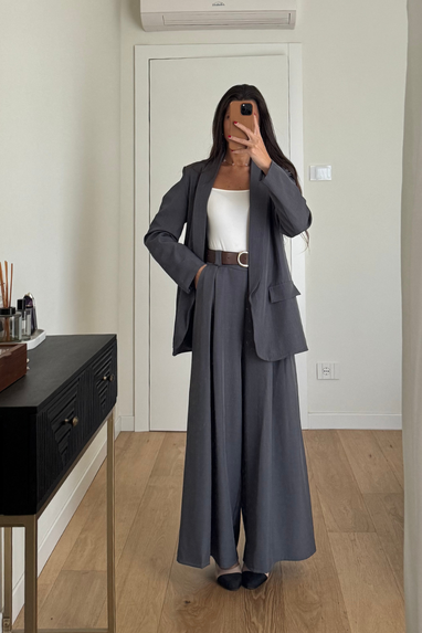 TWENTY Tailleur con pantalone ampio