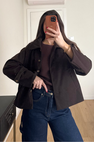 Giacchina spigata con colletto in velluto