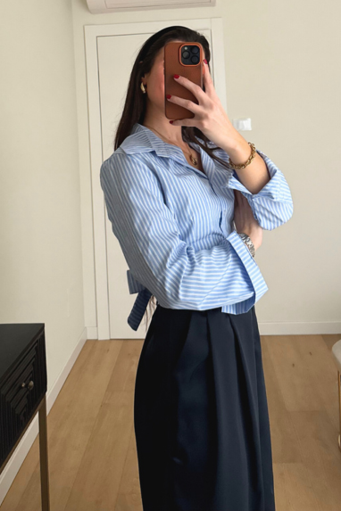 TWENTY Camicia con fiocco posteriore