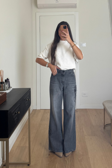 ECO Jeans palazzo con ricamo "All you need is love"