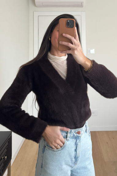 Maglia "peluche" scollo a V