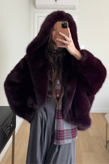 Ecopelliccia over con cappuccio