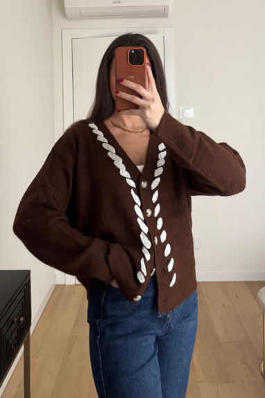 Cardigan con lavorazione frontale