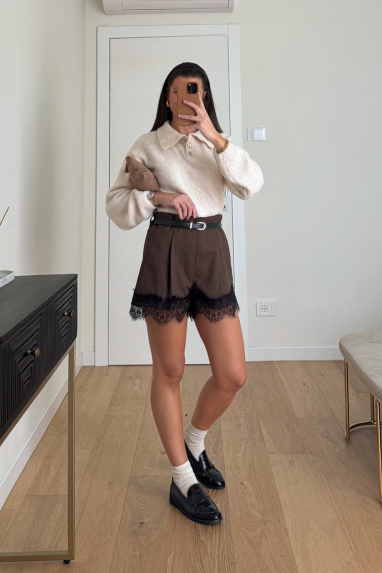 Pantaloncino con pizzo