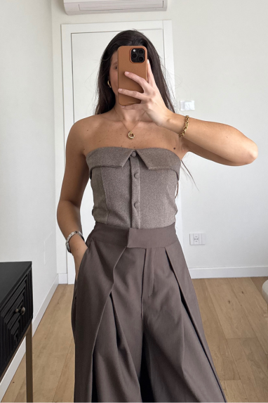 TWENTY Top smanicato spigato