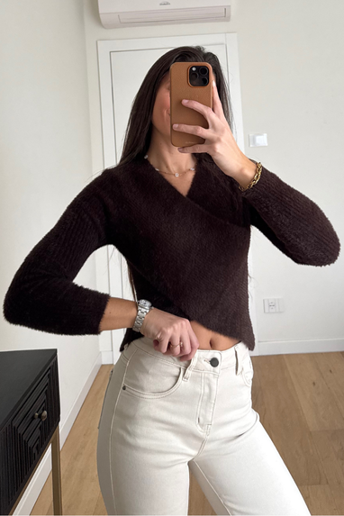 TWENTY Maglia peluche scollo asimmetrico