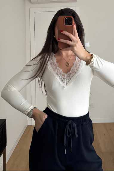 Body scollo a V con pizzo
