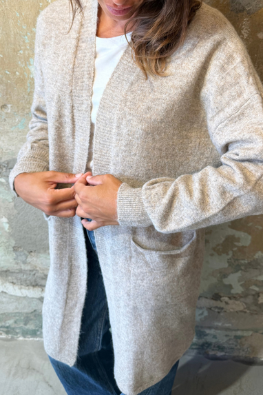 Cardigan Cozy