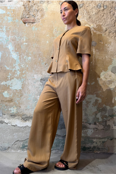 ECO Completo Gessato Camel